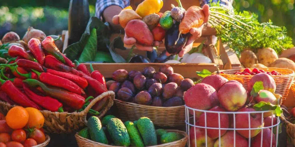 Get Friendly With Seasonal Eating