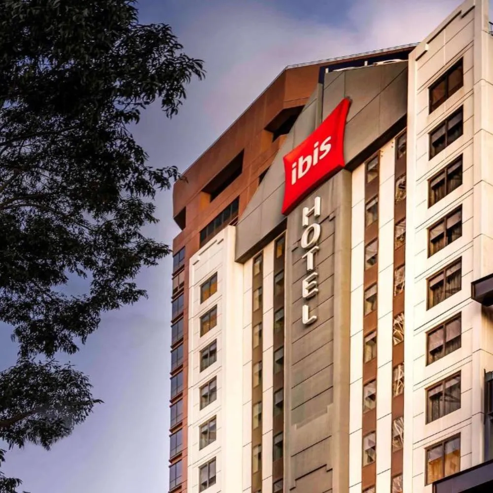 Ibis Melbourne