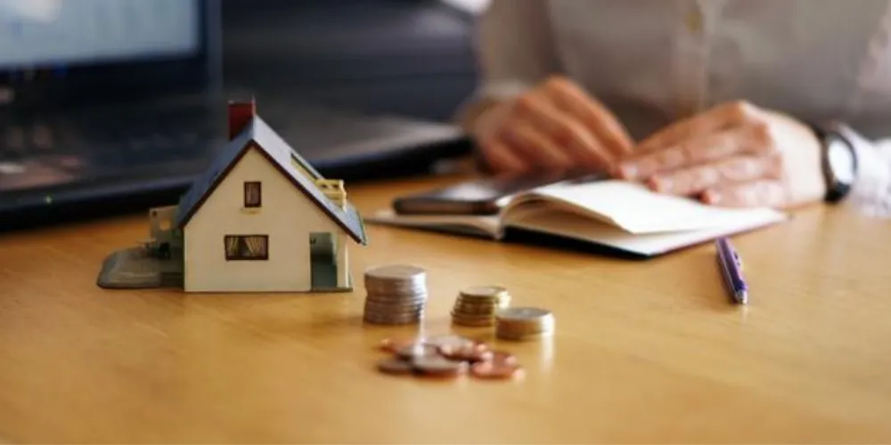 Reducing Household Expenses Reducing Household Expenses