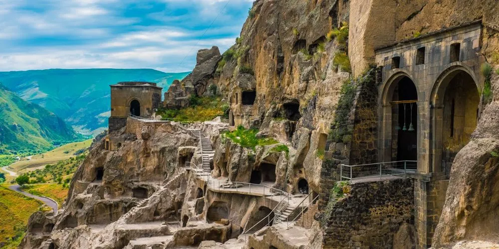 Vardzia and Uplistsikhe